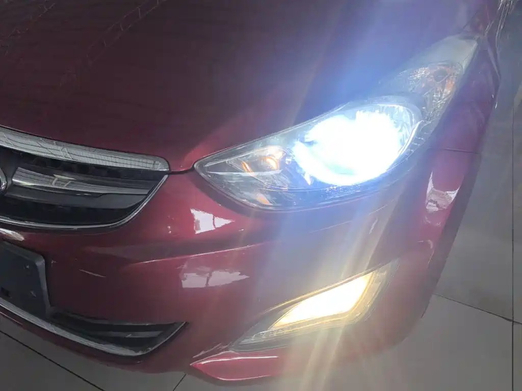 Hyundai Elantra Langdong — миниатюра 24