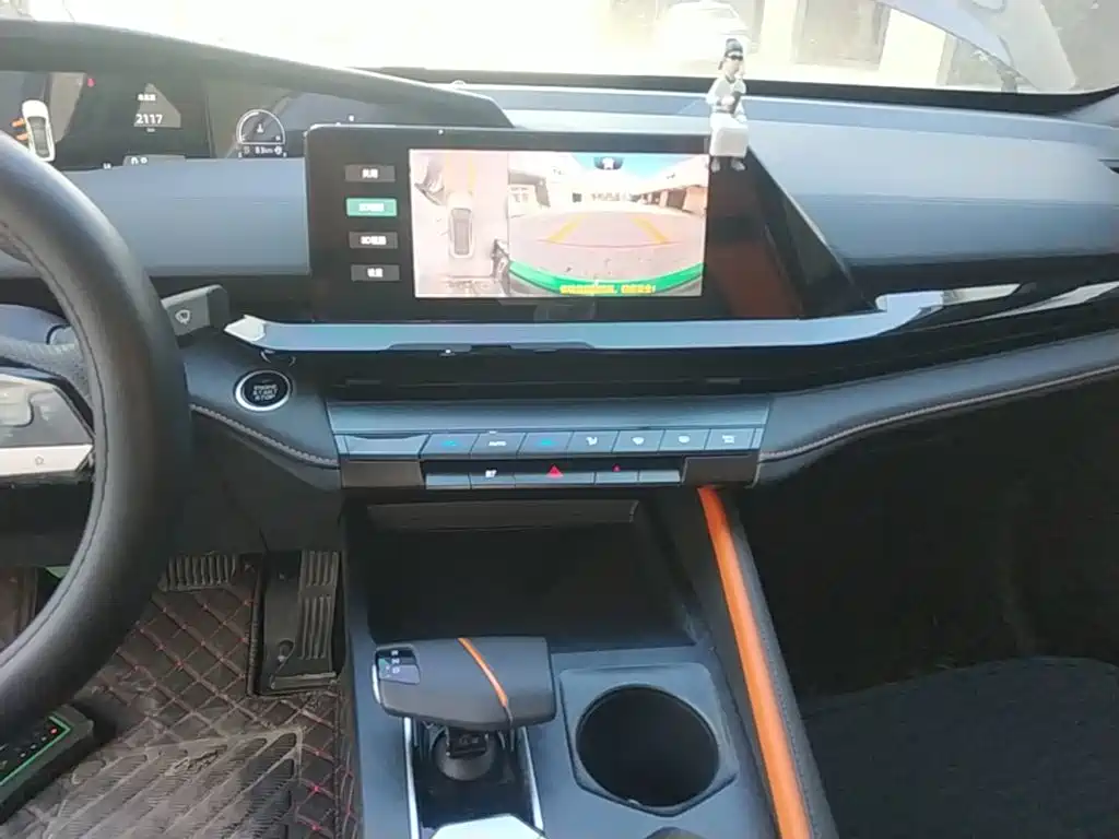 Changan UNI-V — миниатюра 13