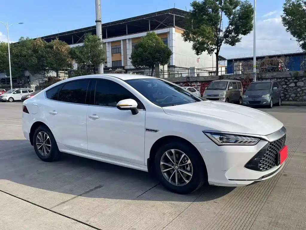 BYD Qin PLUS — миниатюра 3