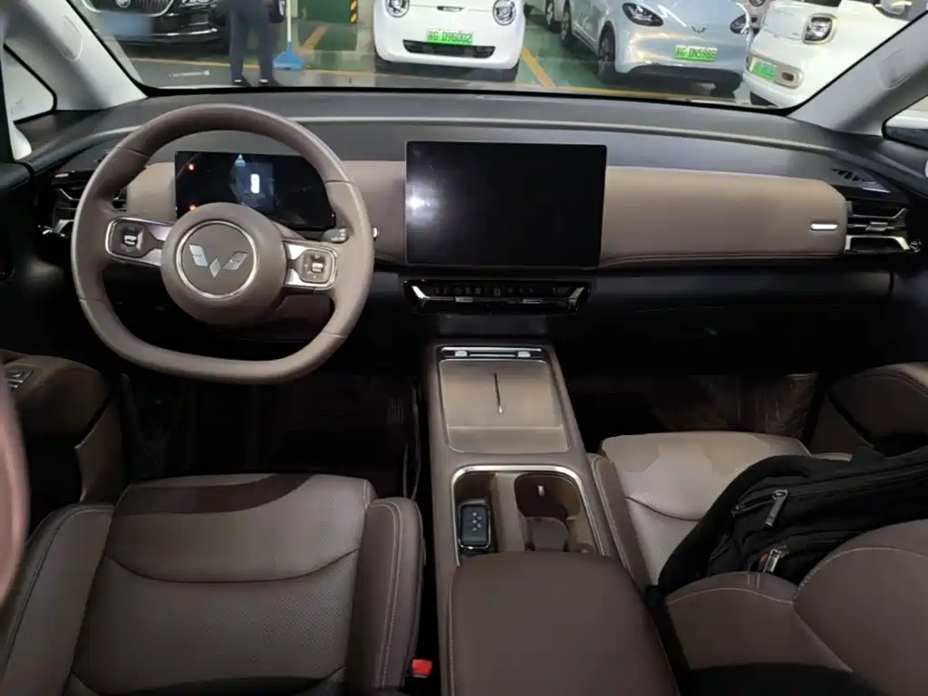 Wuling Xingguang 730 New Energy — миниатюра 10