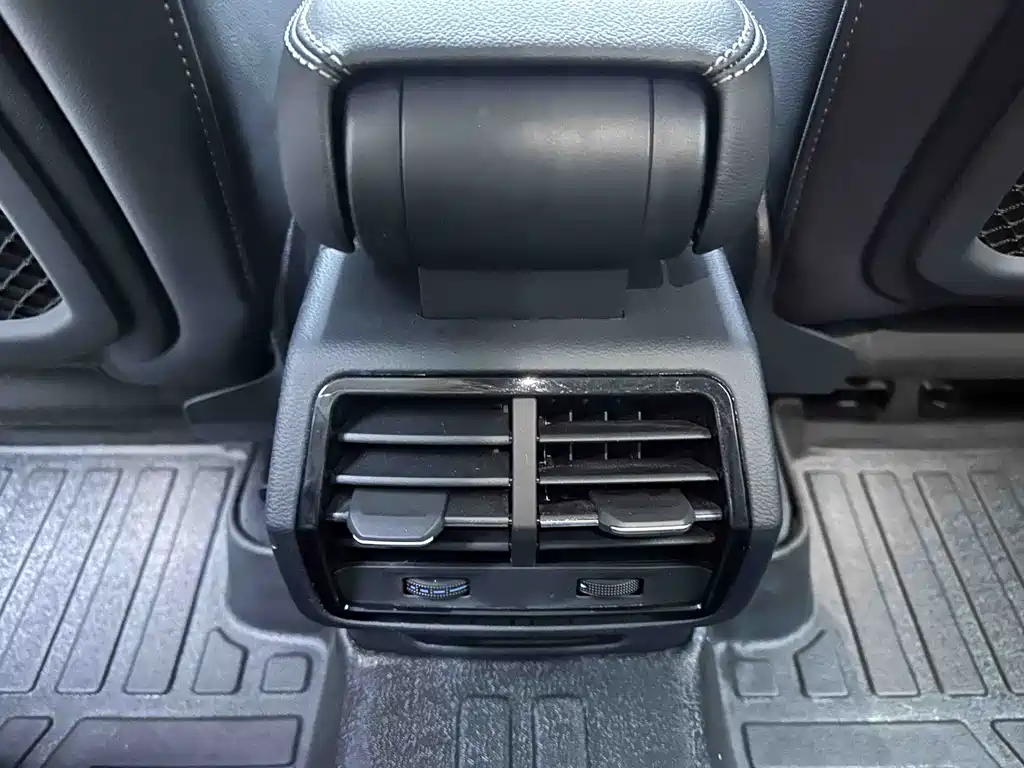 Audi Q3 — миниатюра 15