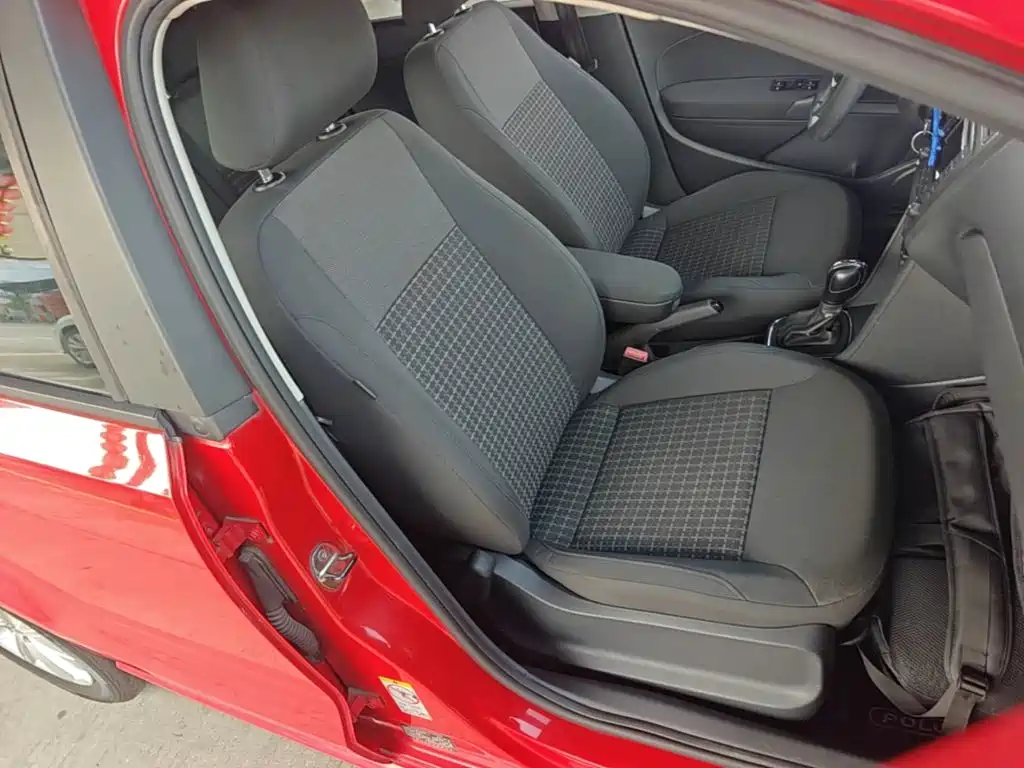 Volkswagen Polo — миниатюра 25