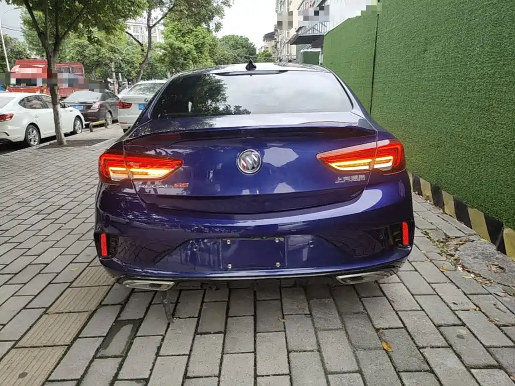 Buick Regal — миниатюра 6