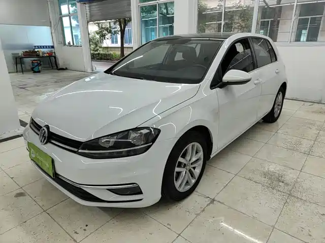 2018 Volkswagen Golf