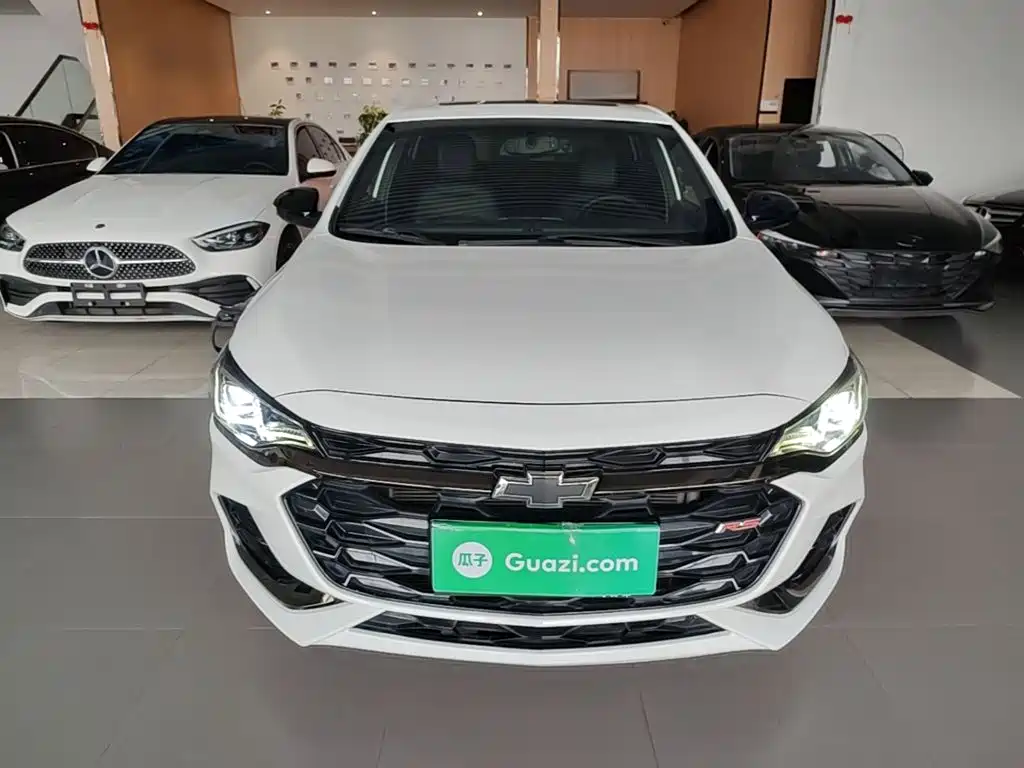 Chevrolet Monza — миниатюра 3