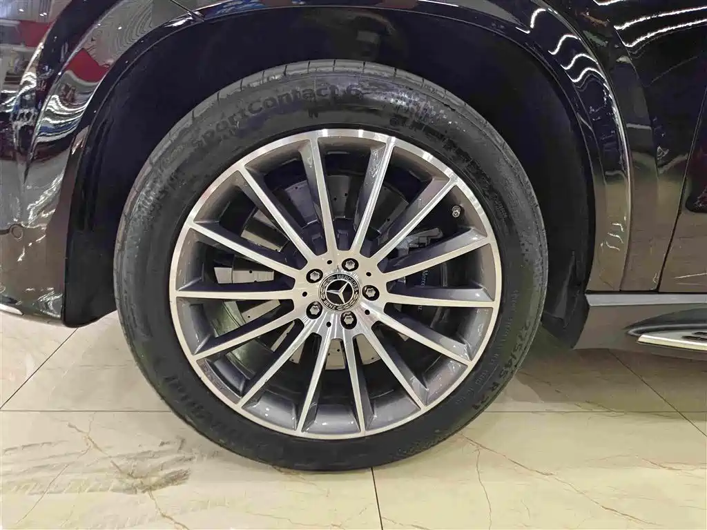 Mercedes-Benz GLE (Import) — миниатюра 10