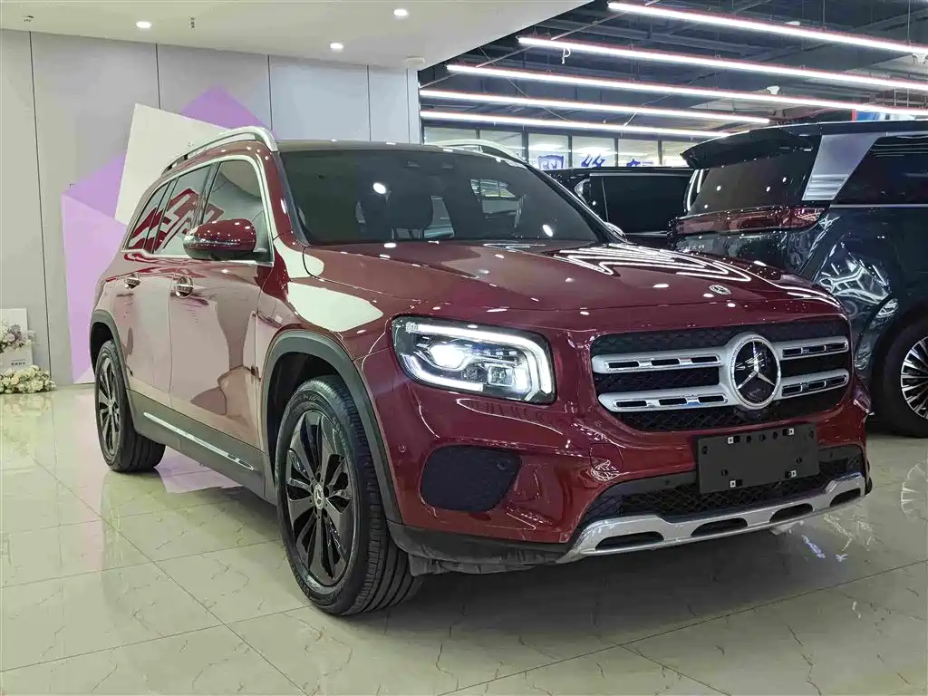 Mercedes-Benz GLB — миниатюра 3