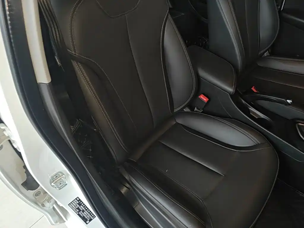 Buick Excelle — миниатюра 25