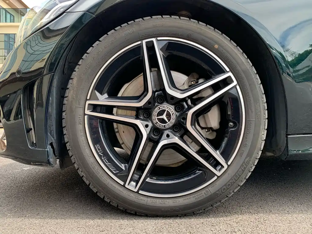Mercedes-Benz C-Class — миниатюра 9