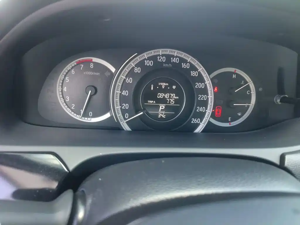 Honda Accord — миниатюра 8