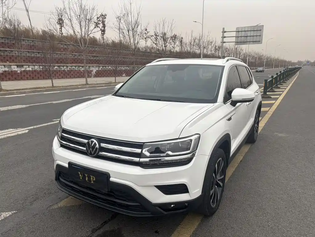Volkswagen Tharu 2022 280TSI 2WD Luxury Edition