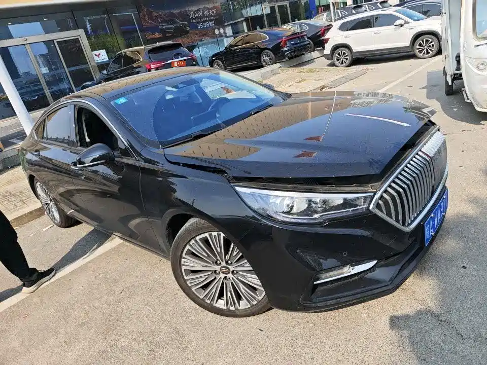 Hongqi Hongqi H5 — миниатюра 5