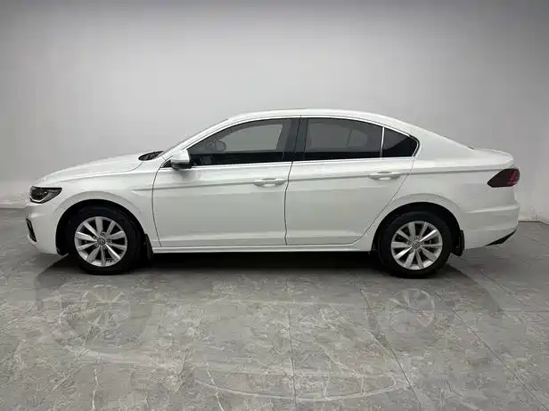Volkswagen Bora — миниатюра 4