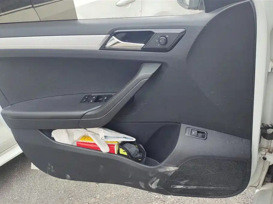 Jetta VA3 2019 1.5L MT Enjoy