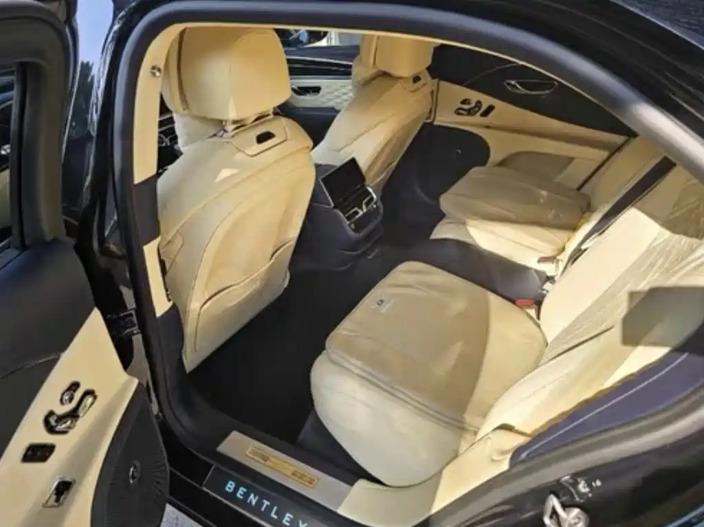 Bentley Flying Spur 2023 4.0T V8