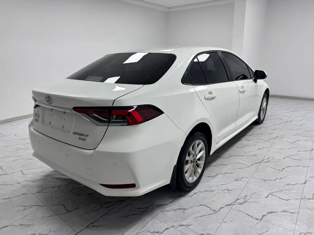 Toyota Corolla — миниатюра 14