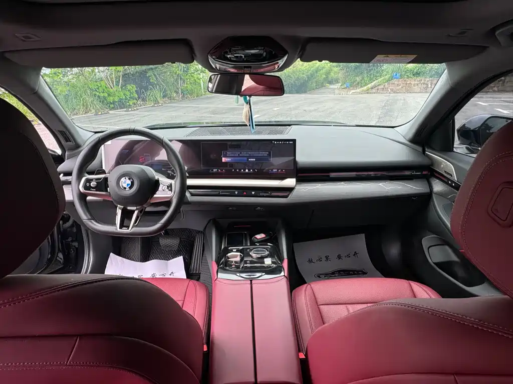 BMW 5 Series 5 2024 525Li M Sport