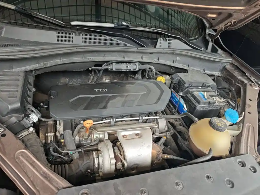 Roewe RX5 — миниатюра 20