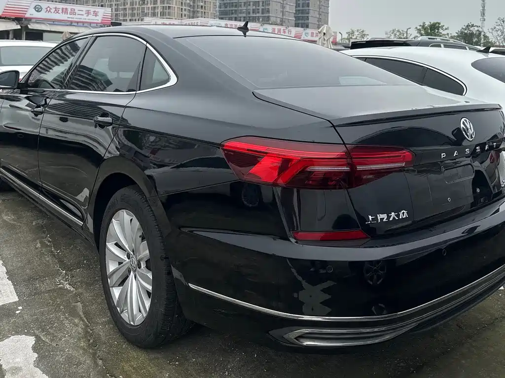 Volkswagen Passat — миниатюра 6