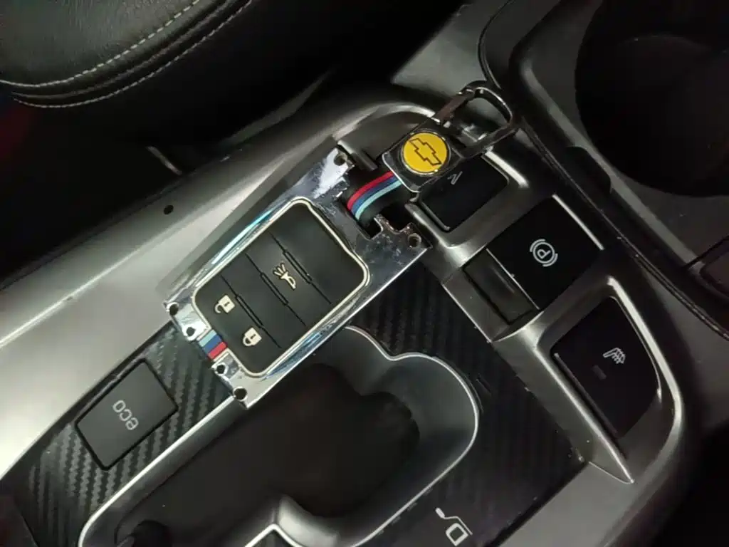 Chevrolet Captiva — миниатюра 9