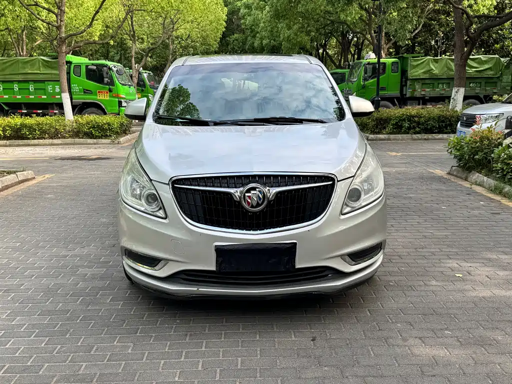Buick GL8 2017 25S Luxury V