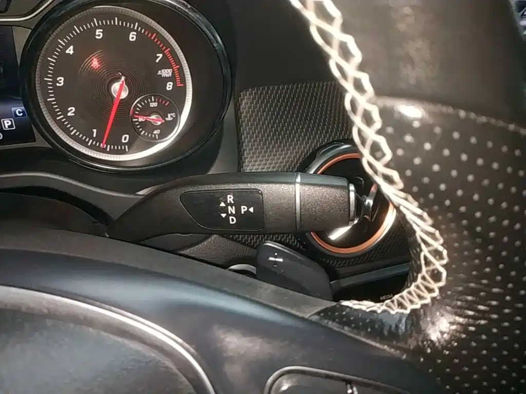 Mercedes-Benz GLA — миниатюра 14