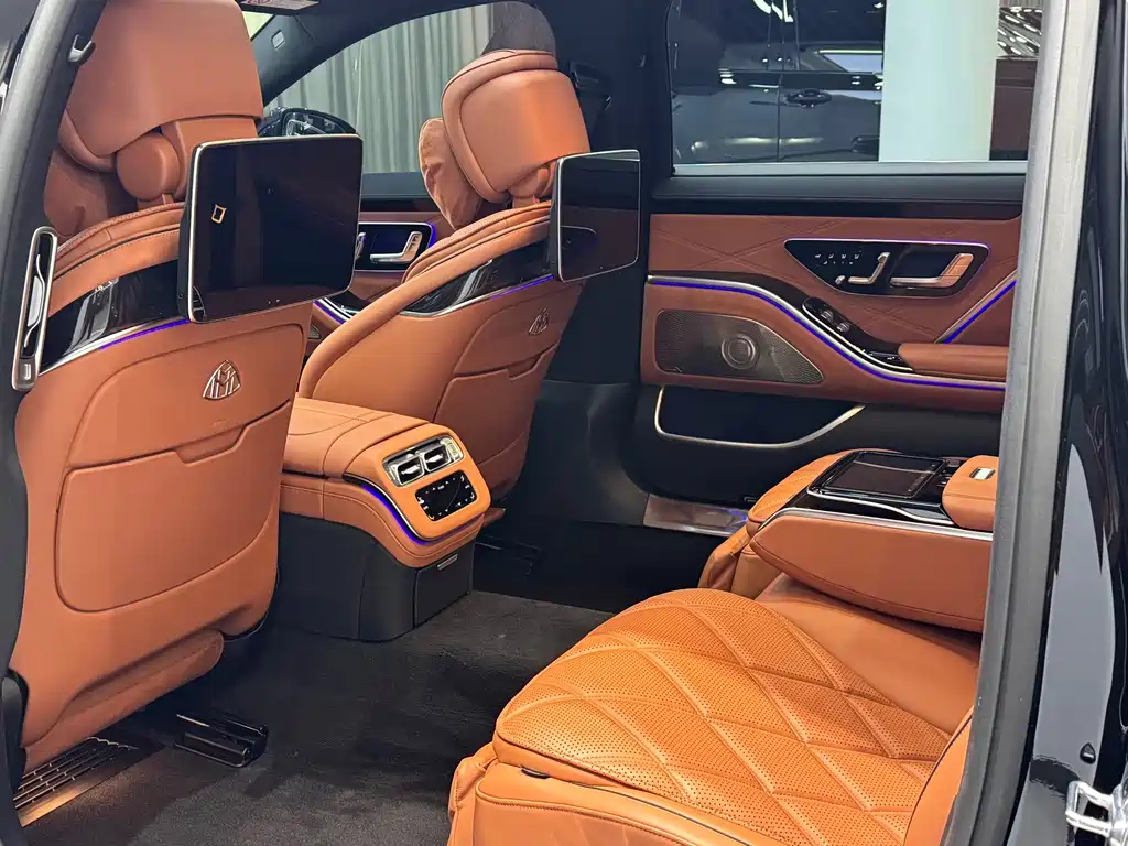 Mercedes-Benz S-Class — миниатюра 14