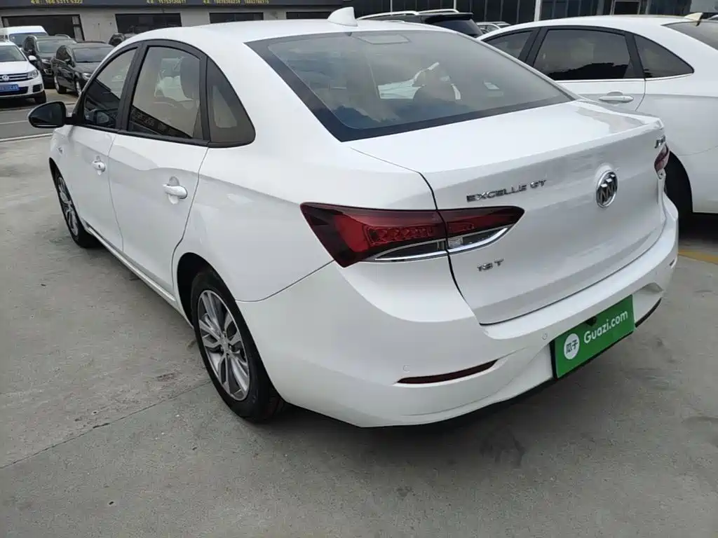 Buick Excelle — миниатюра 5