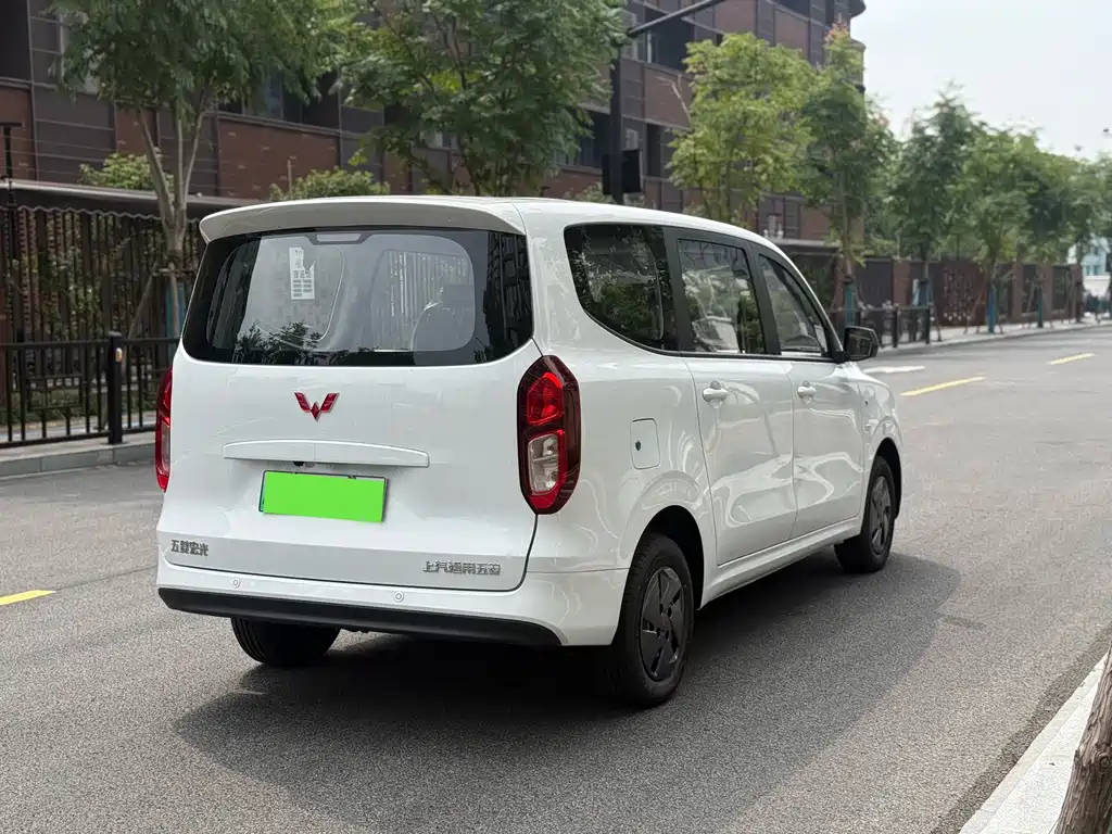 Wuling Hongguang EV — миниатюра 11
