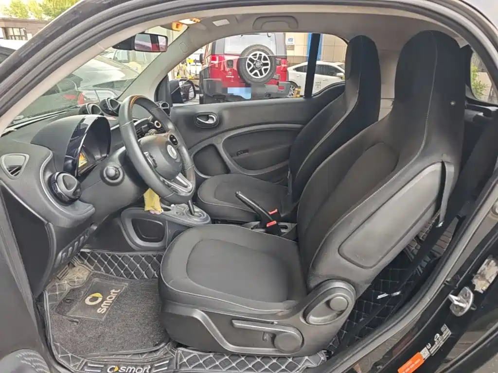 smart Smart Fortwo — миниатюра 15