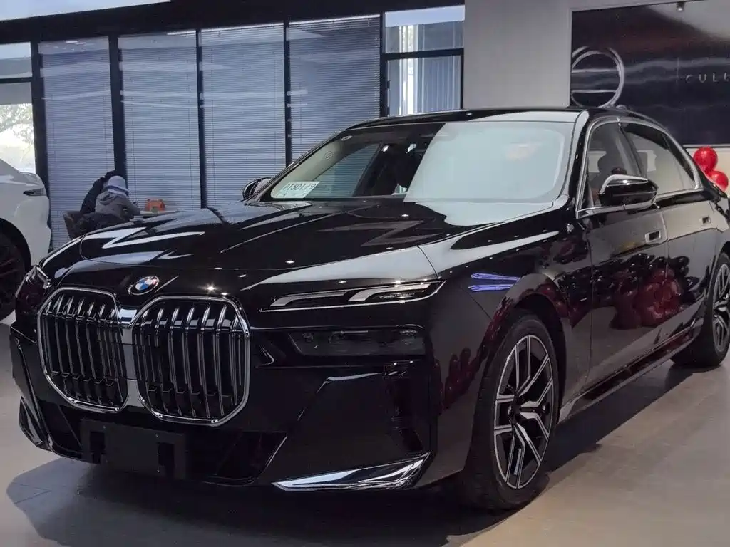 BMW 7 Series 0