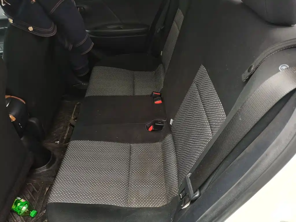 Toyota Vios FS — миниатюра 13