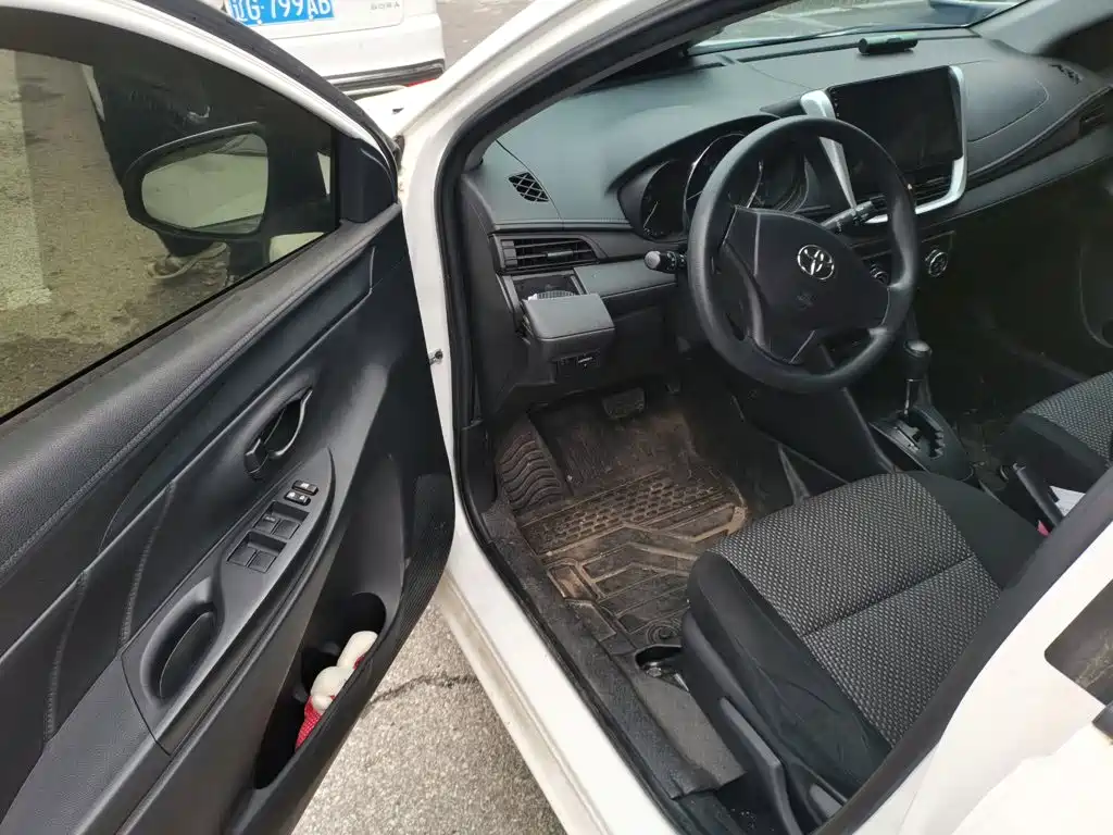 Toyota Vios FS — миниатюра 12