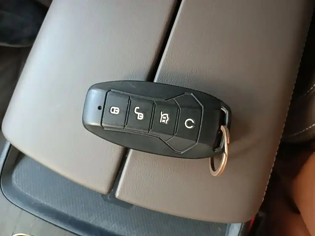 BYD Han — миниатюра 9
