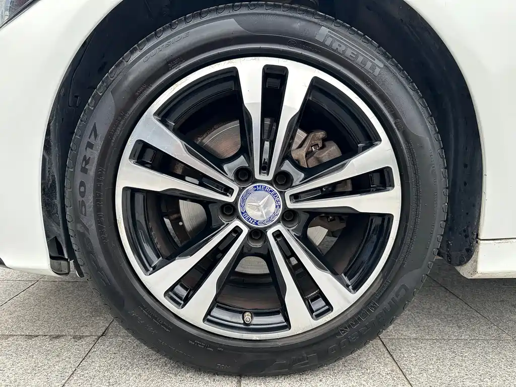 Mercedes-Benz C-Class — миниатюра 27