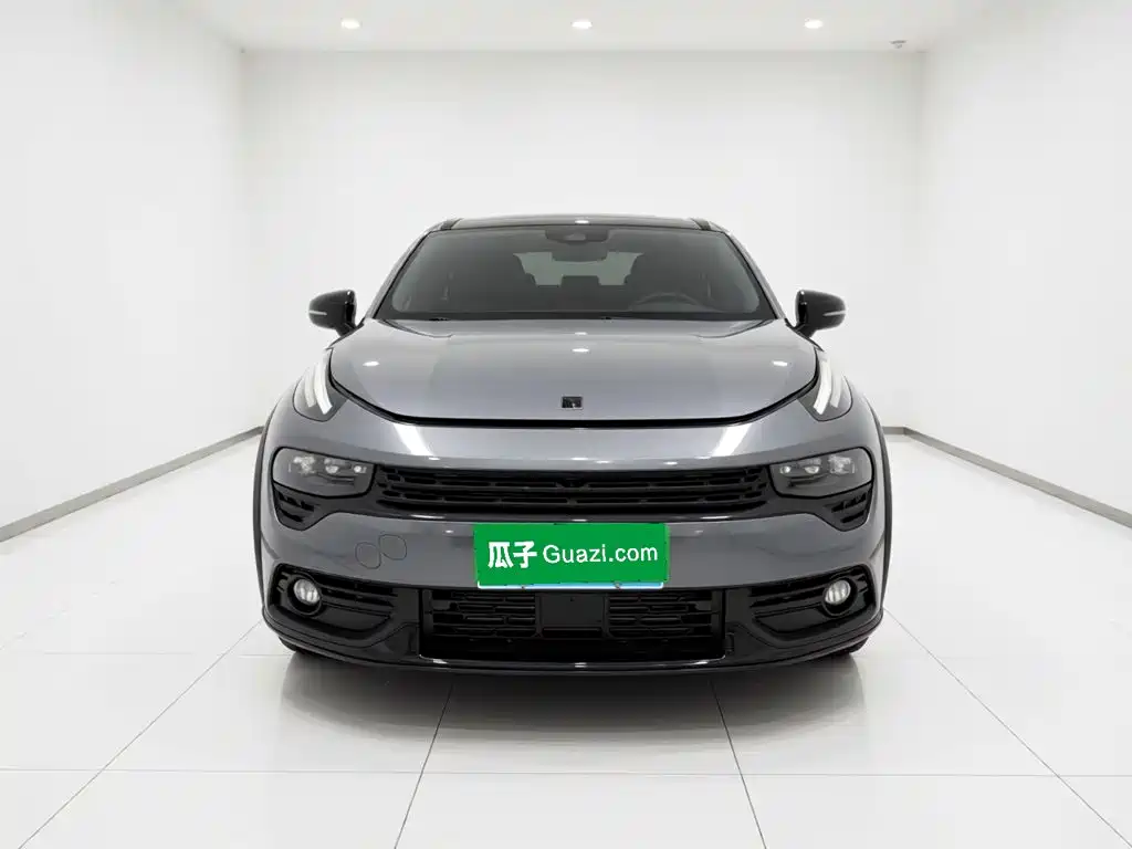Lynk & Co 02 — миниатюра 2