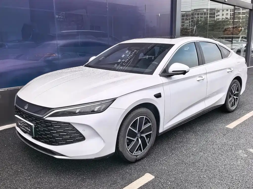 Byd Qin L 2025