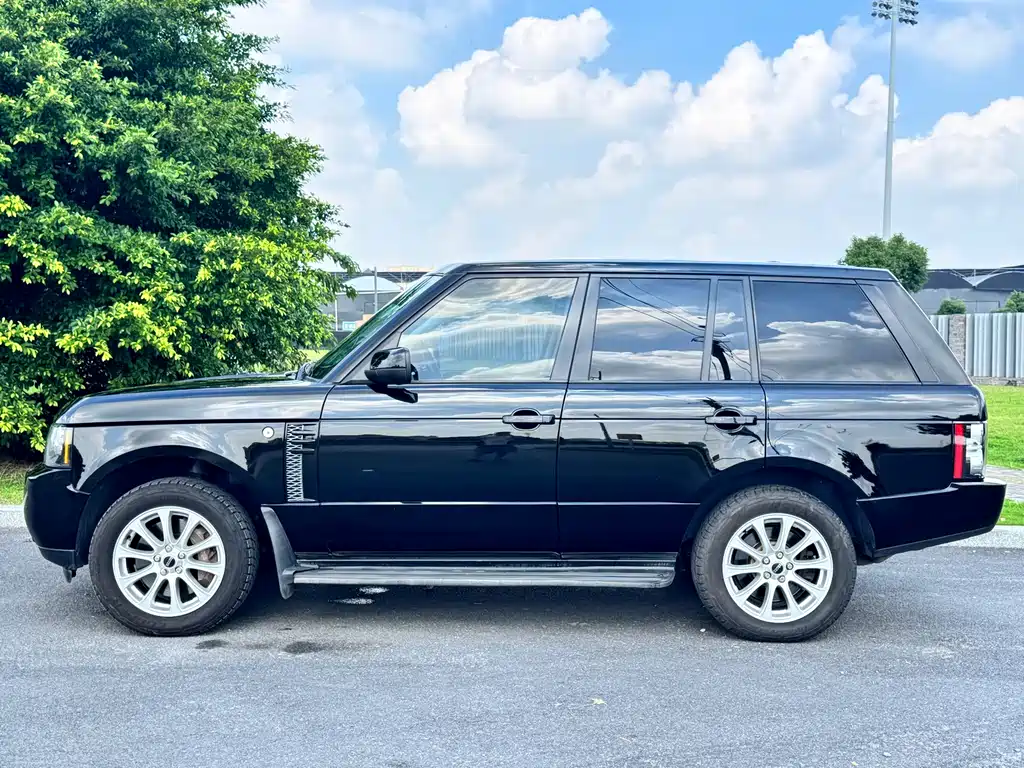 Land Rover Range Rover — миниатюра 3
