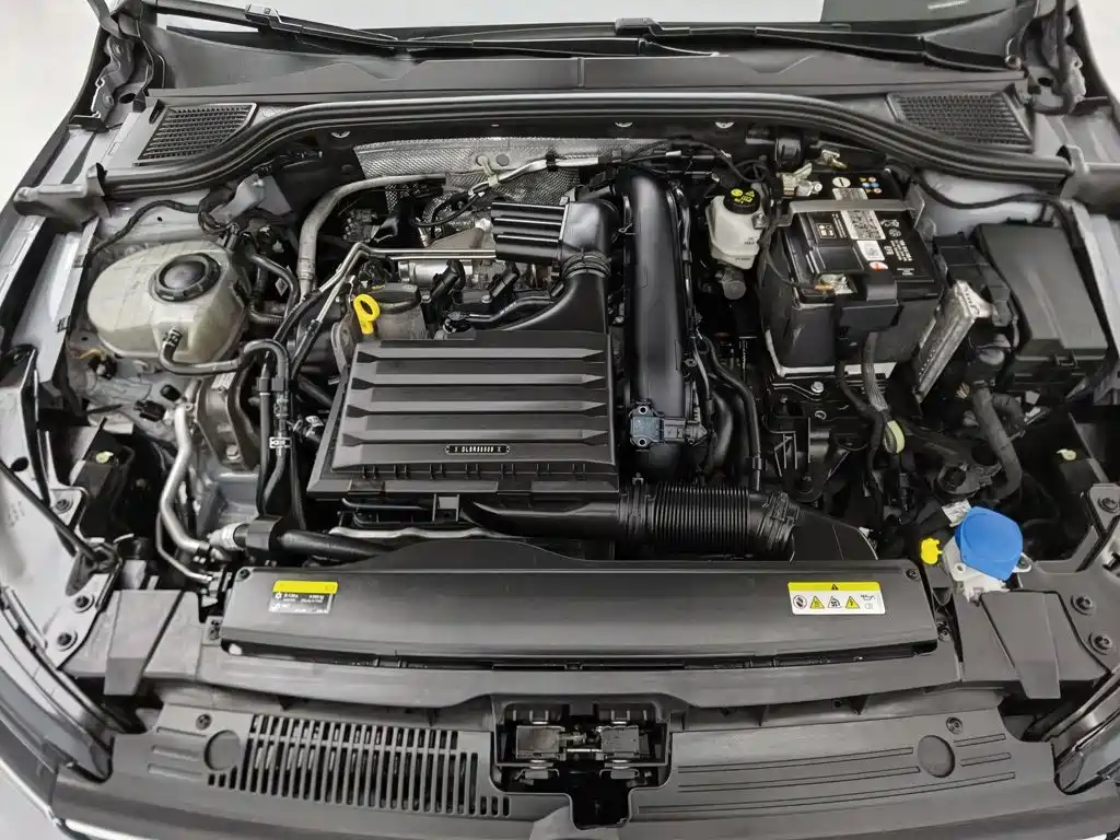 Volkswagen Golf — миниатюра 6