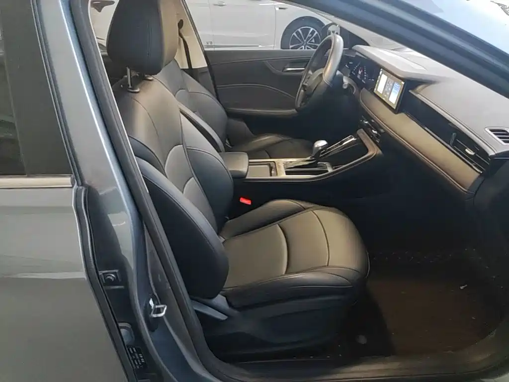 Roewe i5 — миниатюра 25