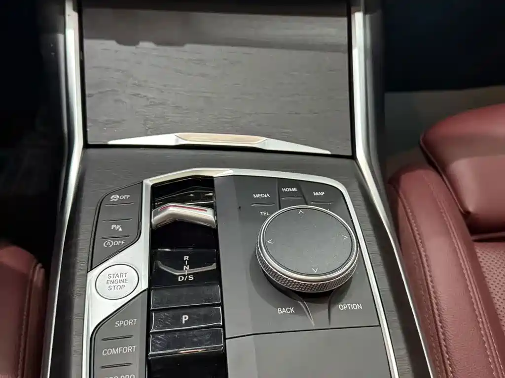 BMW 3 Series — миниатюра 14
