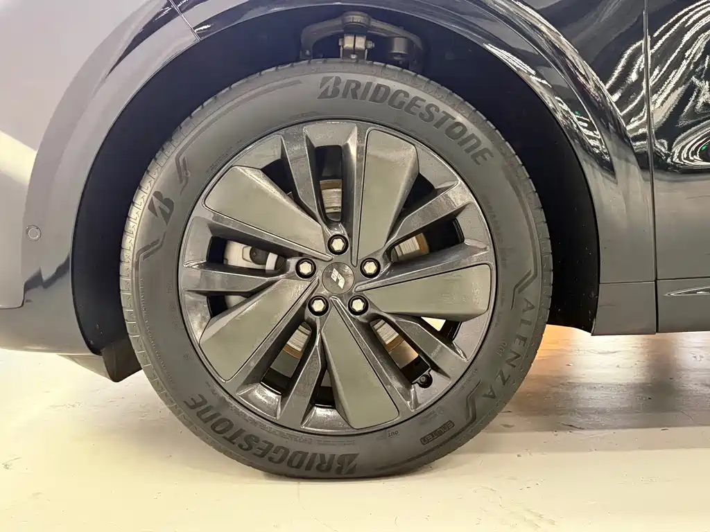 Li Auto Li L6 — миниатюра 7