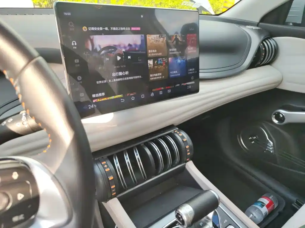 BYD Yuan Plus — миниатюра 9