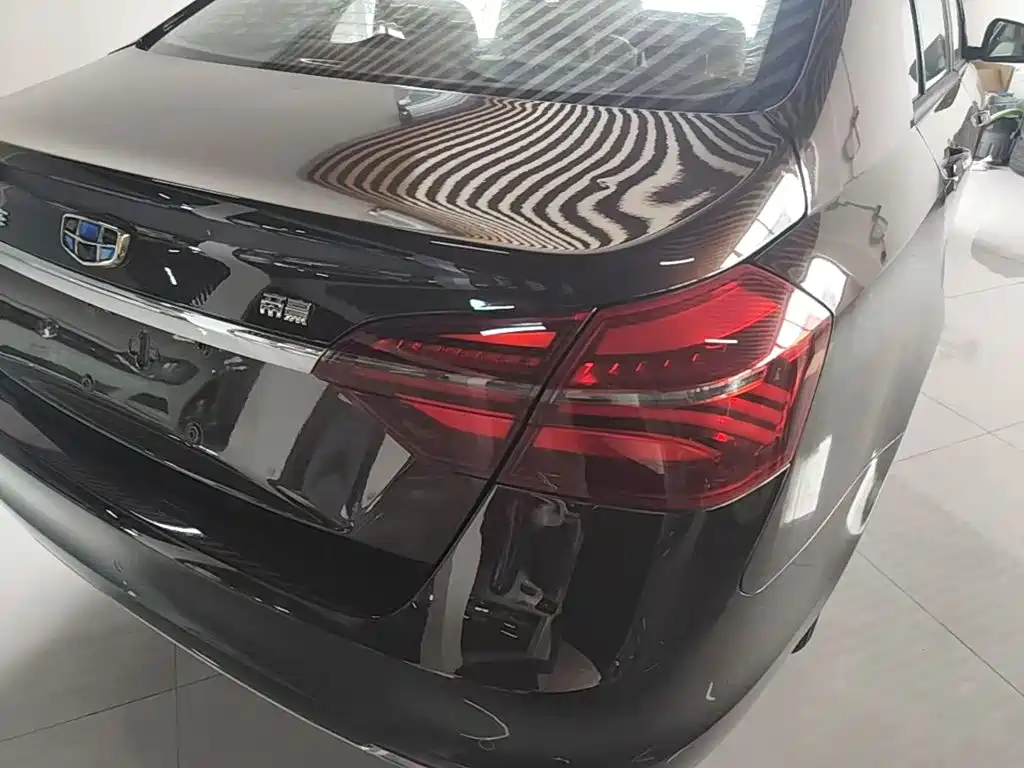 Geely Emgrand — миниатюра 8