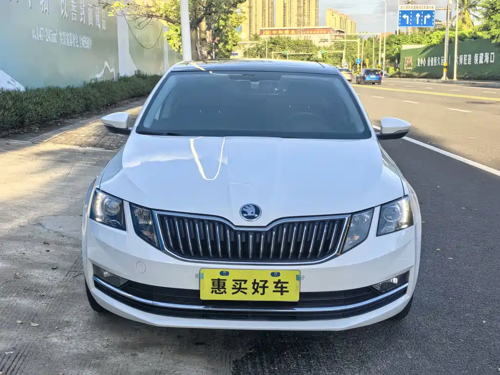Skoda Octavia — миниатюра 2
