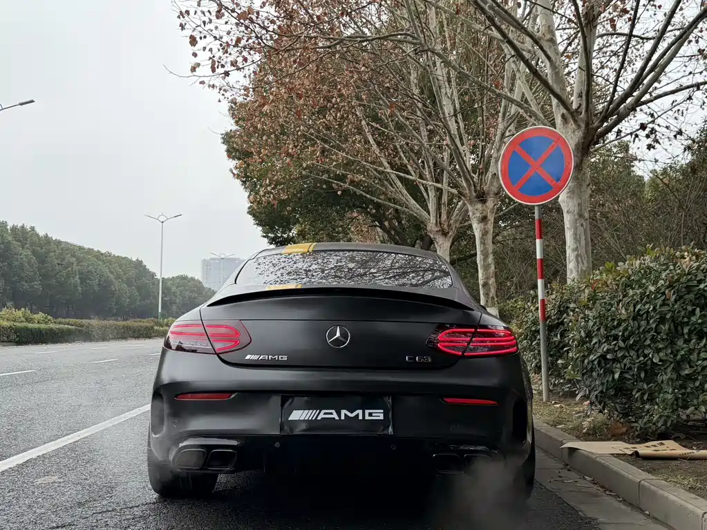 MERCEDES-BENZ C CLASS AMG