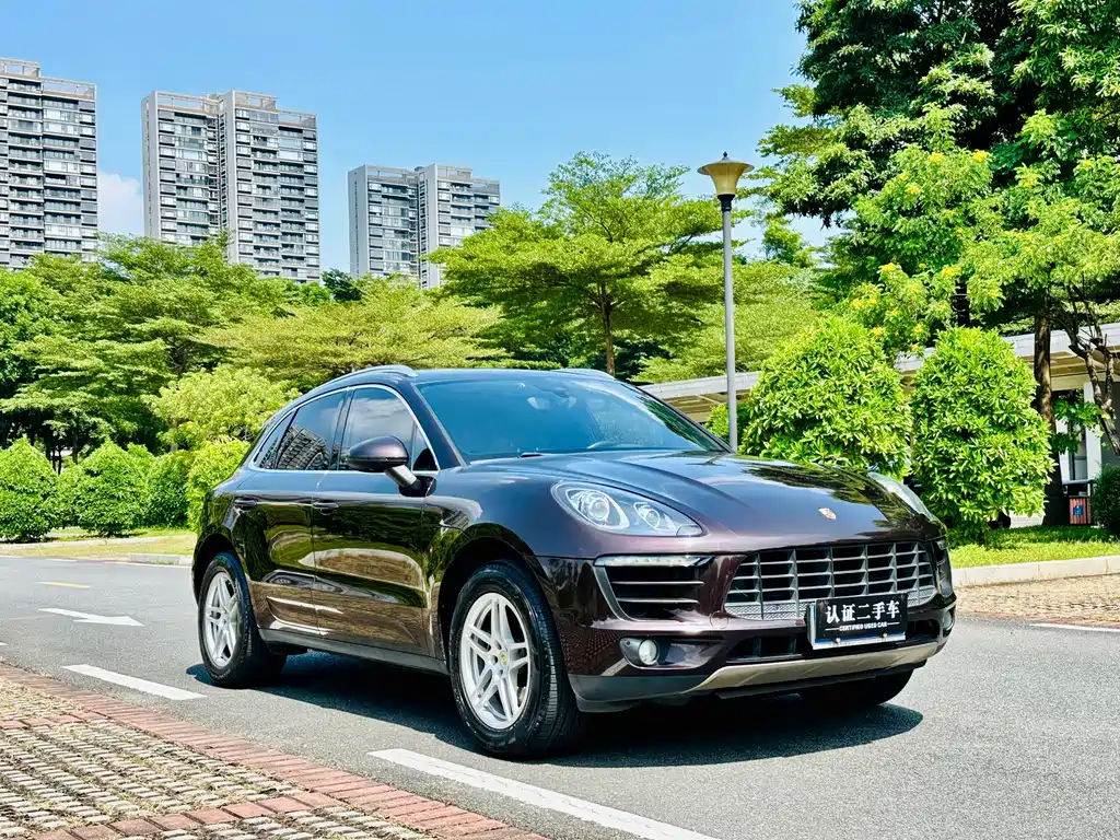 Porsche Macan — миниатюра 4