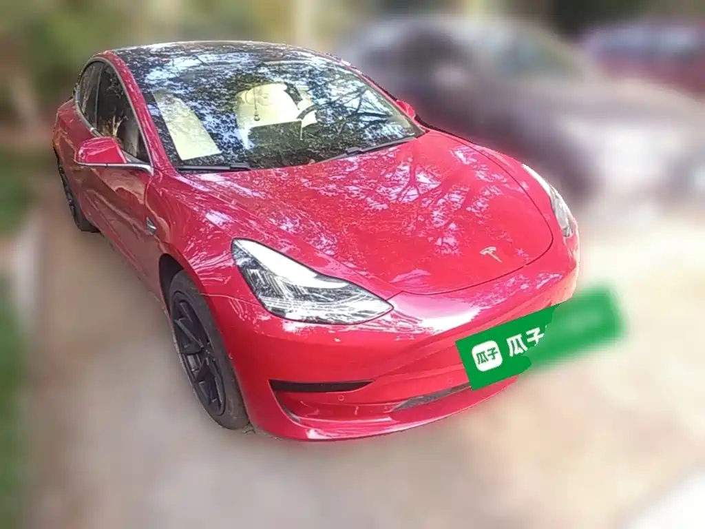 Tesla Model 3 — миниатюра 6