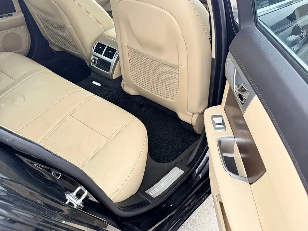 Jaguar XF XF 2.0T Elegance Edition, фото 13