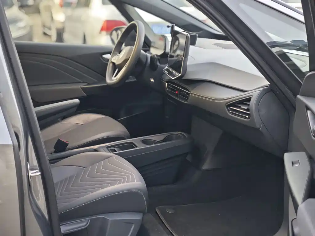 Volkswagen ID.3 — миниатюра 10